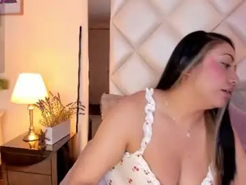 Chaturbate Free Live Porn of diva_curvi