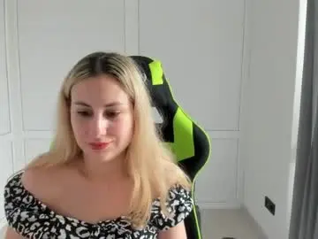 Chaturbate Best live sex cam show of julia_sunshinee