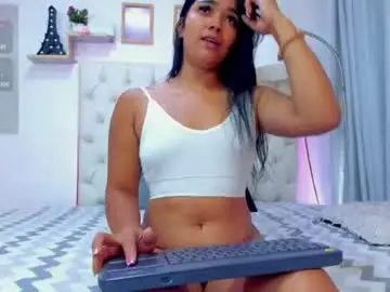 Chaturbate Adult Video Chat of michell_montoya
