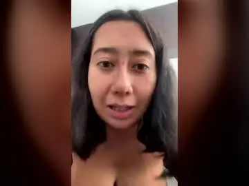 Chaturbate Live Porn of candy_love125