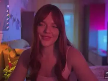 Chaturbate Best live sex cam show of redaplle2