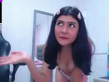 Chaturbate Free Live Porn of melanigreen1