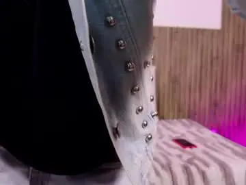Chaturbate Live Sex Cam of maddy__rose
