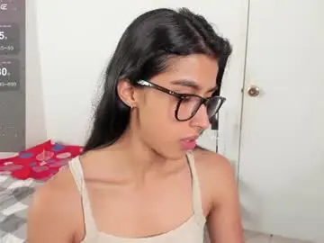 Chaturbate Live Porn of mazikeen_18