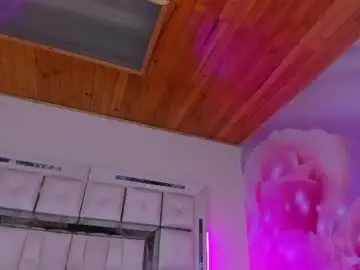 Chaturbate Live Sex of emili_clark