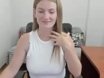 Chaturbate Watch Live Sex Cams of sweet_melody_of_ur_heart