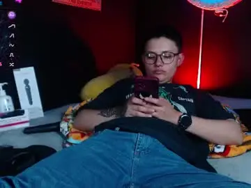 Chaturbate Watch Live Sex Cams of nikky_tomboy444