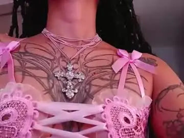 Chaturbate Adult Webcam of bluee_v