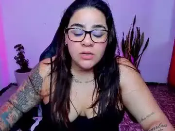 Chaturbate Adult Webcam of shaaroonhillss1
