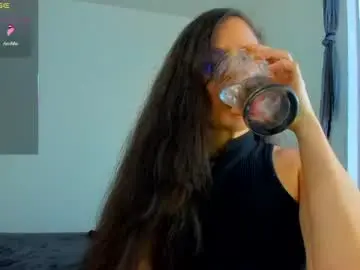 Chaturbate Live Porn of vicky_cristinax