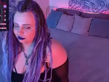 Chaturbate Free Porn Cam of maya_mils