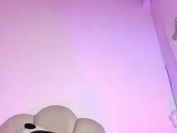 Chaturbate Free Live Porn of kisha_colins