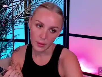 Chaturbate Best live sex cam show of lushcherry