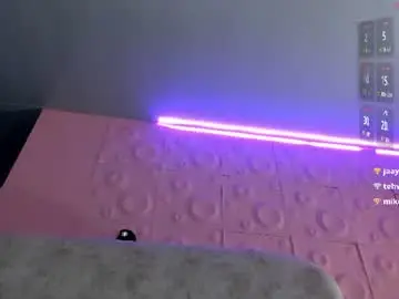 Chaturbate Free Live Porn of gabriella27_