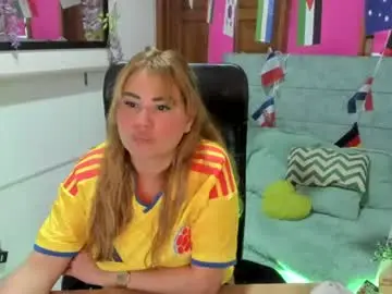 Chaturbate Adult Video Chat of julieta_star69