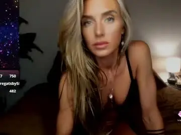 Chaturbate Watch Live Sex Cams of theselina_kyle
