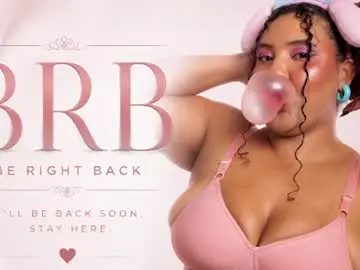 Chaturbate Free Live Porn of bella_rouge0