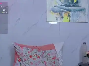 Chaturbate Sex Cam of curvyhomebebe