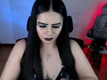 Chaturbate Free Live Porn of emili_evans_