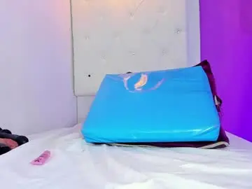 Chaturbate Best live sex cam show of roxy_sexy69