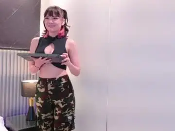 Chaturbate Adult Video Chat of emily_amura