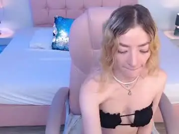 Chaturbate Live Sex Cam of zoee_joness