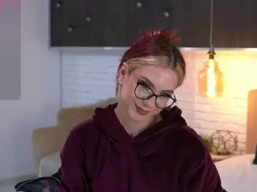 Chaturbate Watch Live Sex Cams of cindefucknrella