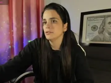 Chaturbate Live Porn of lucianamoreau_