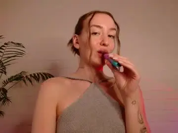 Chaturbate Watch Live Sex Cams of whiteprincessluna