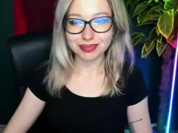 Chaturbate Private Sex Chat of heidi_pleasure