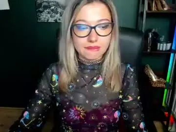 Chaturbate Private Sex Chat of heidi_pleasure