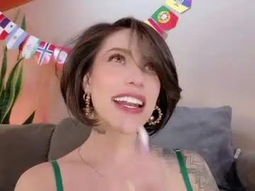 Chaturbate Sex Cam of hannah_borbon_