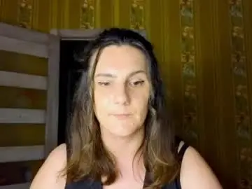 Chaturbate Live Sex Cam of hey_buddie