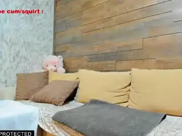 Chaturbate Watch Live Sex Cams of krisi_kiss