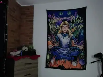 Chaturbate Adult Webcam of maliceinwonderland25