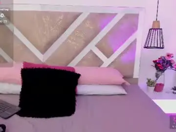 Chaturbate Free Porn Cam of ziamiller