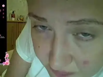 Chaturbate Nude Webcam of curvywild_lady30