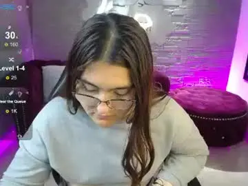 Chaturbate Free Porn Cam of diamondfox_m