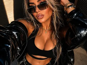 Imlive Free Porn Cam of SamanthaRogue