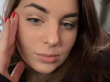 Imlive Live Sex Cam of evaloriax