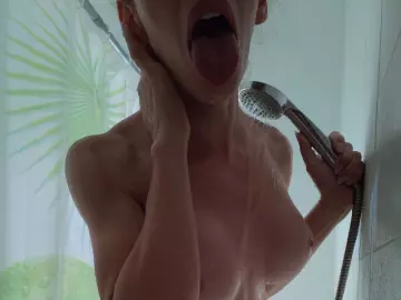 Imlive Live Sex Cam of angelmouth1