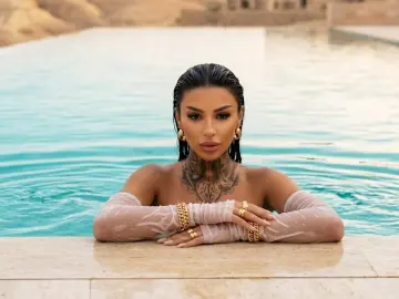 Livejasmin Live Porn of CherrieMadisson