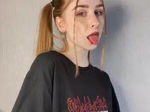 Myfreecams Live Sex Cam of ElonaGinger
