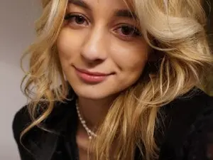 Myfreecams Watch Live Sex Cams of Alienkittyy