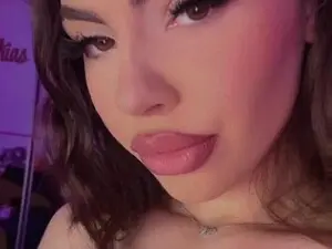Myfreecams Private Sex Chat of YssaDiamonnd