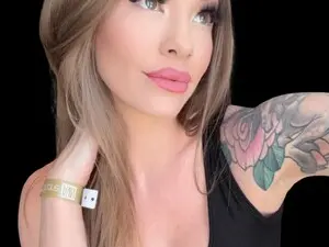 Myfreecams Nude Webcam of MySkylarRaye