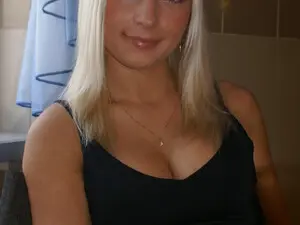 Myfreecams Adult Video Chat of Hellollooll