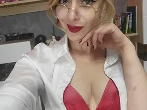 Myfreecams Watch Live Sex Cams of YourVenus00
