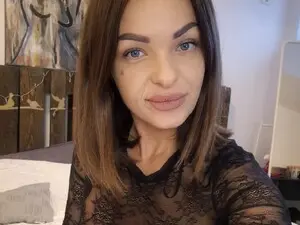 Myfreecams Watch Live Sex Cams of AvaCarterr