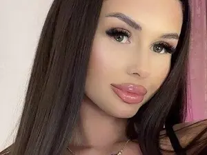 Myfreecams Private Sex Chat of EmilyHudsson